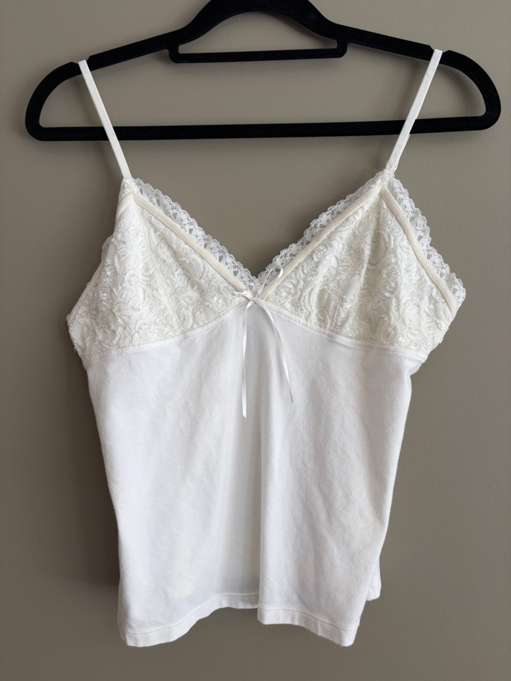 La SENZA Vintage Lace-Trim Beaded Lace Camisole size medium